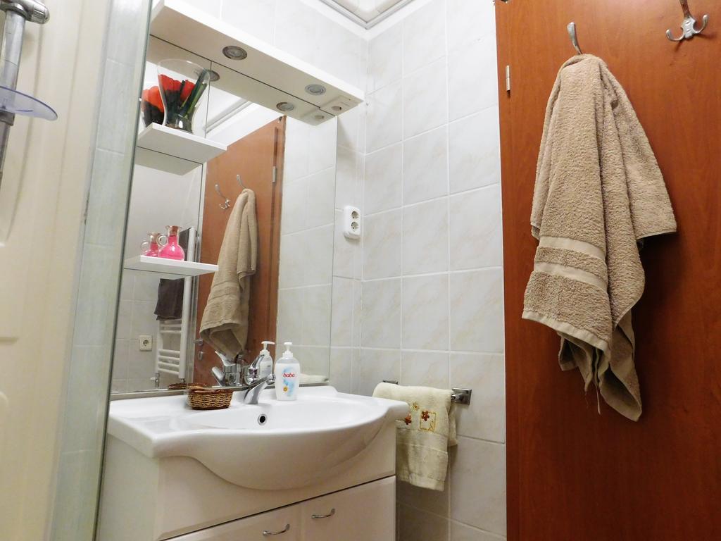 Tulipan Apartman Balatonalmadi Ngoại thất bức ảnh